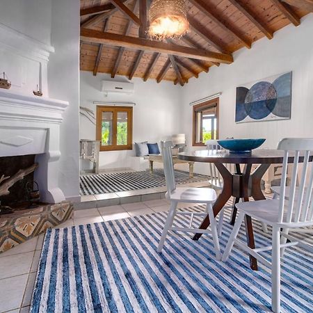 Amouage Boutique Home Kolios Екстериор снимка
